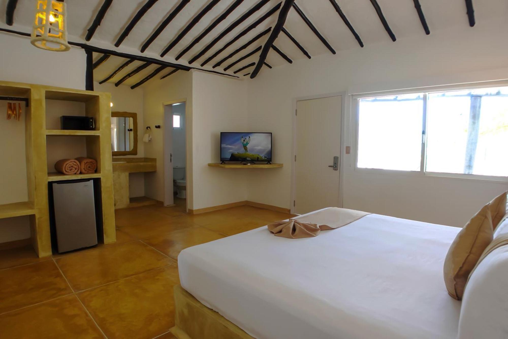 Sunsol Punta Blanca Hotel San Pedro de Coche Exterior foto